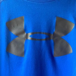 Under Armour Tshirt